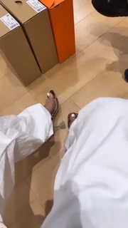 Tati Zaqui feet photo thumbnail