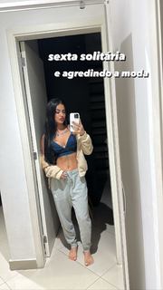 Tati Zaqui feet photo thumbnail