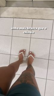 Tati Zaqui feet photo thumbnail