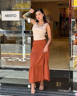 Tati Zaqui feet photo thumbnail