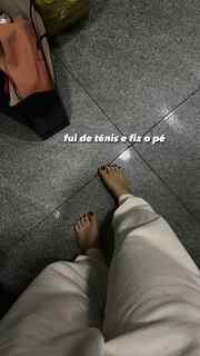 Tati Zaqui feet photo thumbnail