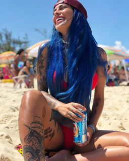 Tati Zaqui feet photo 18