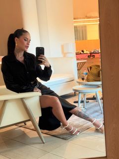 Tati Zaqui feet photo 3