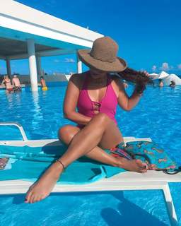 Tatiana feet photo 17