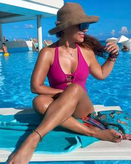 Tatiana feet photo 16