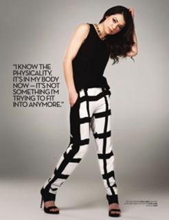 Tatiana Maslany feet photo thumbnail