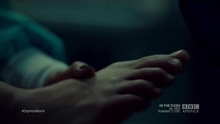 Tatiana Maslany feet photo thumbnail