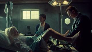 Tatiana Maslany feet photo thumbnail