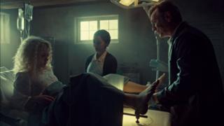 Tatiana Maslany feet photo thumbnail