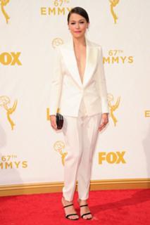 Tatiana Maslany feet photo thumbnail