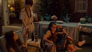 Tatiana Maslany feet photo thumbnail