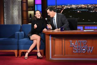 Tatiana Maslany feet photo thumbnail