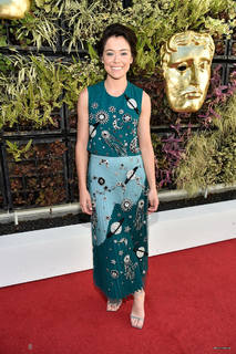 Tatiana Maslany feet photo thumbnail