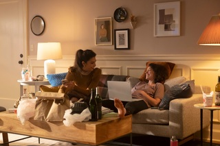 Tatiana Maslany feet photo thumbnail