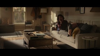 Tatiana Maslany feet photo thumbnail