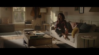 Tatiana Maslany feet photo thumbnail