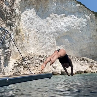 Tatiana Stefanidou feet photo thumbnail