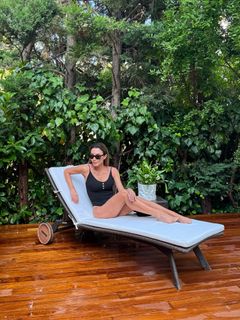 Tatiana Stefanidou feet photo thumbnail