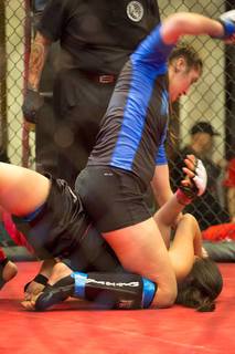 Tatiana Suarez feet photo 16