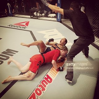 Tatiana Suarez feet photo 4