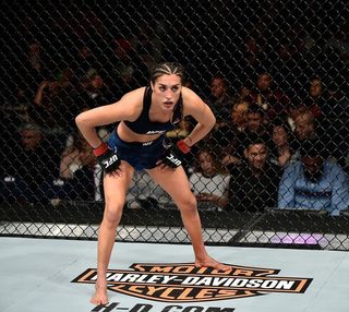 Tatiana Suarez feet photo 9