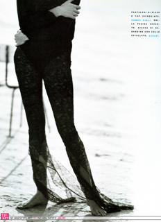Tatjana Patitz feet photo 13