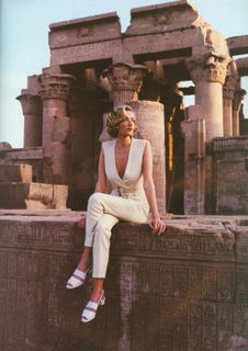 Tatjana Patitz feet photo 10