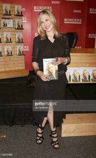 Tatum O'Neal feet photo 10