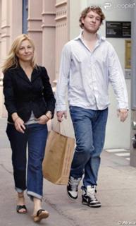 Tatum O'Neal feet photo 16