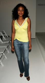 Tatyana Ali feet photo thumbnail