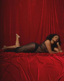 Tatyana Ali feet photo thumbnail