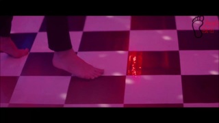 Tatá Werneck feet photo thumbnail