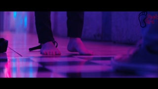 Tatá Werneck feet photo thumbnail