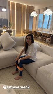 Tatá Werneck feet photo 4