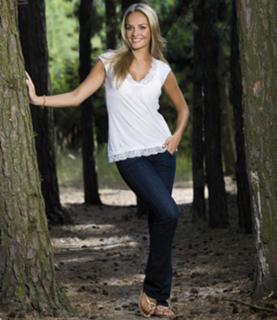 Tatána Kucharová feet photo 15