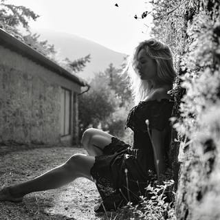 Tatána Kucharová feet photo 9