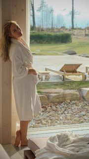 Tatána Kucharová feet photo 17