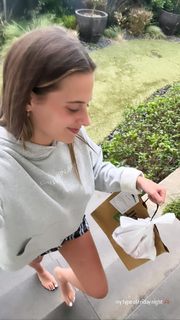 Taya Brooks feet photo 2