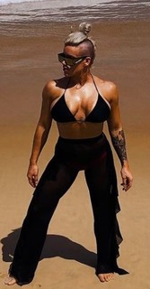 Taya Valkyrie feet photo 2