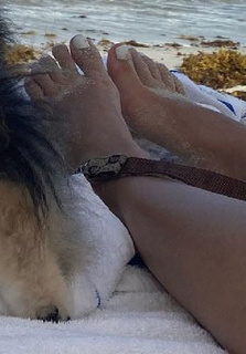 Taya Valkyrie feet photo 1