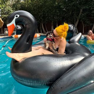 Taya Valkyrie feet photo 15