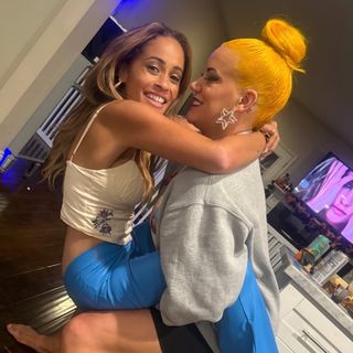 Taya Valkyrie feet photo 4