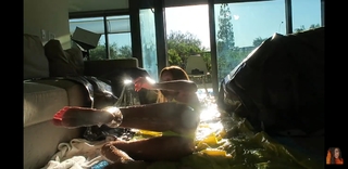 Taylor Alesia feet photo thumbnail