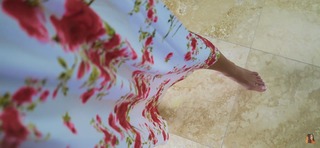 Taylor Alesia feet photo thumbnail