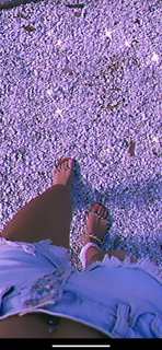 Taylor Alesia feet photo thumbnail