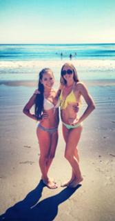 Taylor Atelian feet photo 17