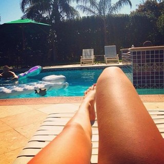 Taylor Atelian feet photo 18