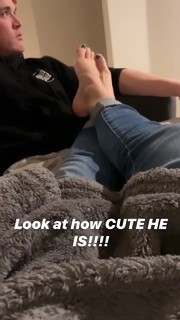 Taylor Atelian feet photo 13
