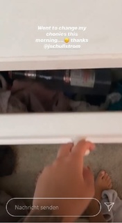 Taylor Atelian feet photo 10
