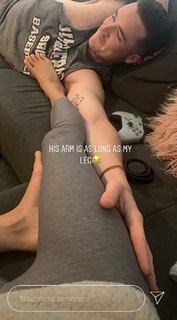 Taylor Atelian feet photo 6
